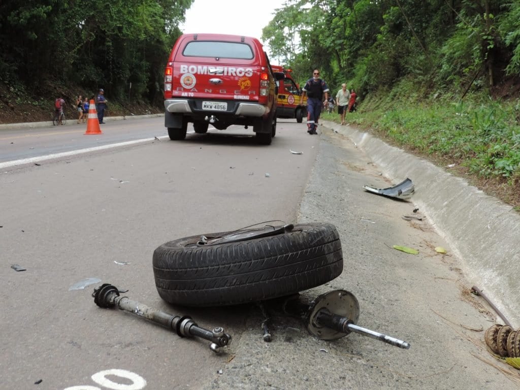 Mortes por acidentes caem 11% em um ano no Brasil - Farol Blumenau