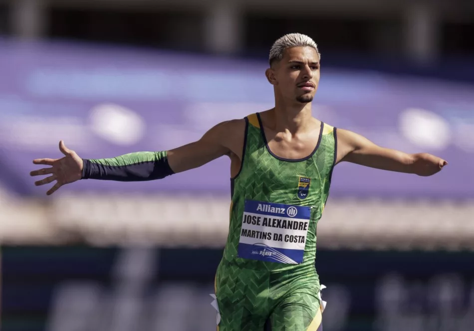 Paratleta Blumenauense Conquista A Prata No Mundial De Atletismo