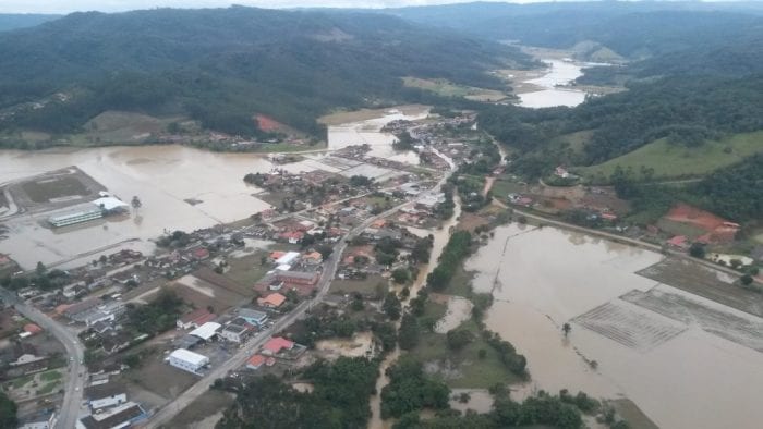 Chuvas causaram estragos em Santa Catarina (Defesa Civil)