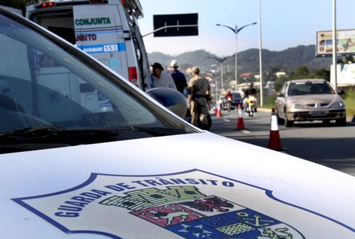 Operação de fiscalização da Guarda de Trânsito - foto de Marcelo Martins