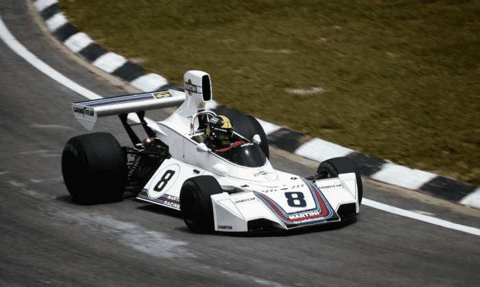 José Carlos Pace e o icônico Brabham BT45. Vitória única do brasileiro em Interlagos, 1975 (Reprodução)