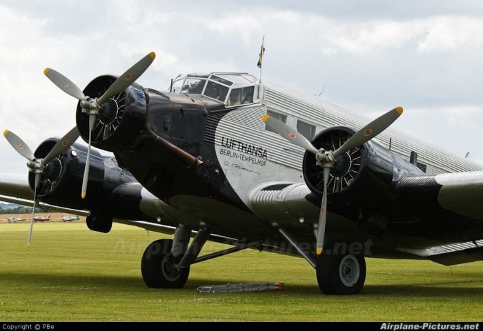 Junkers JU52, um dos primeiros aviões da Lufthansa (Airplane-Pictures.net)