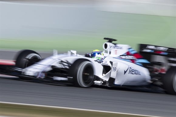Massa acelera o Williams, o carro que deve chegar mais perto da Mercedes em 2015 (Xavi Bonilla/Grande Prêmio)