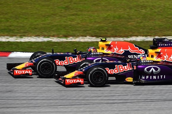 Riccardo e Kvyat em Sepang. Red Bull vive ano apático e sem brilho (Getty Images)