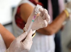Farmácias e drogarias de todo o país vão poder ofertar o serviço de vacinação (Osnei Restio/ Prefeitura de Nova Odessa)