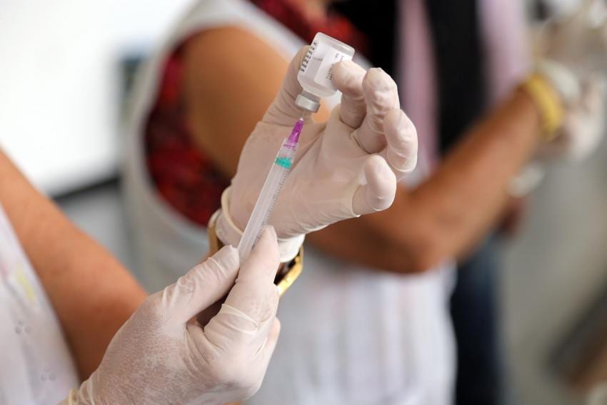 Farmácias e drogarias de todo o país vão poder ofertar o serviço de vacinação (Osnei Restio/ Prefeitura de Nova Odessa)