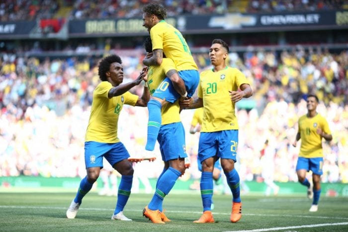 Com gols de Neymar e Firmino, Seleção Brasileira derrota a Croácia (Lucas Figueiredo)