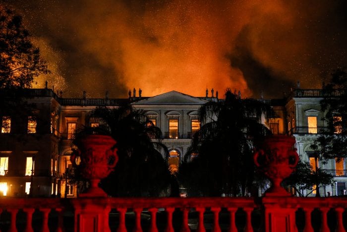 Incêndio de proporções incalculáveis atingiu o Museu Nacional do Rio de Janeiro (Agência Brasil/Tânia Rêgo)