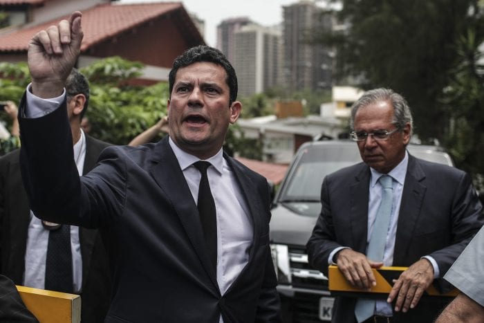 O juiz Sergio Moro e o futuro ministro da Economia, Paulo Guedes, no Rio de Janeiro (EFE/Antonio Lacerda/Direitos reservados)