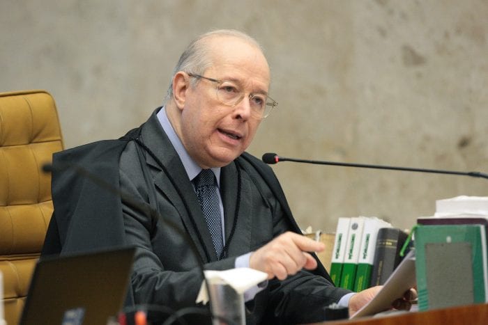 Ministro Celso de Mello durante a sessão plenária do STF - foto de Carlos Humberto