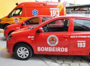 Três viaturas entregues ao Corpo de Bombeiros pela Prefeitura de Blumenau - foto de Eraldo Schnaider