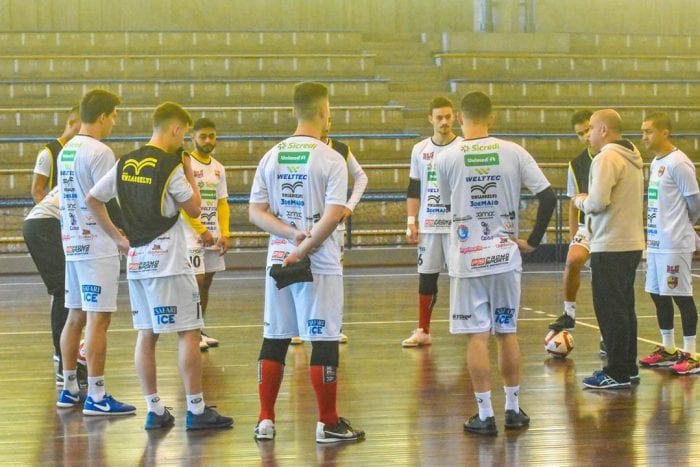 Blumenau Futsal foca suas atenções no jogo contra Joaçaba na Liga Nacional - foto de Sidnei Batista