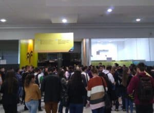 Protesto de alunos na Uniasselvi de Indaial