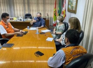Reunião na Prefeitura de Blumenau sobre o Ceops e AlertaBlu