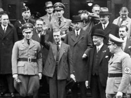 Em 11 de outubro de 1937 Rei Albert Frederick Arthur George (Rei George VIII) visita a Allemanha nazista