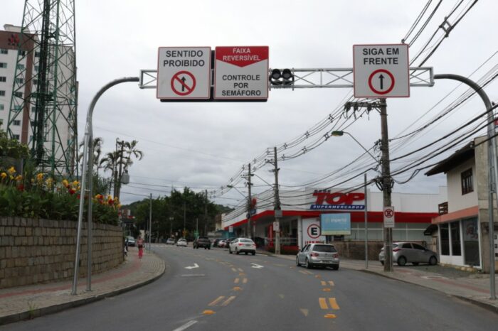 Controladores semafóricos da Rua General Osório - foto de Marcelo Martins