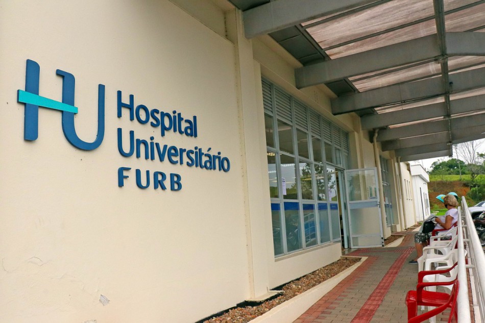 Hospital Universitário da Furb - foto de Eraldo Schnaider