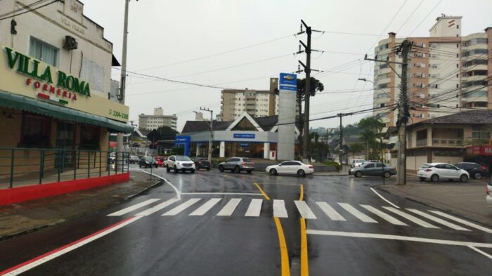 Rotatória em cruzamento da Rua Almirante Barroso - foto da Prefeitura