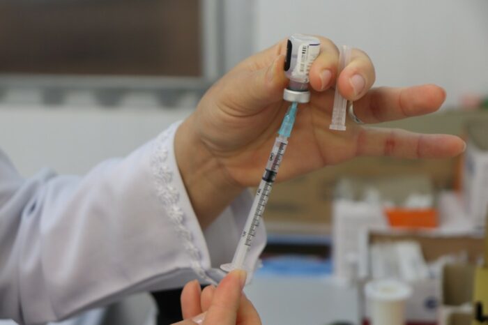 Vacina contra a Covid-19 - foto de Marcelo Martins