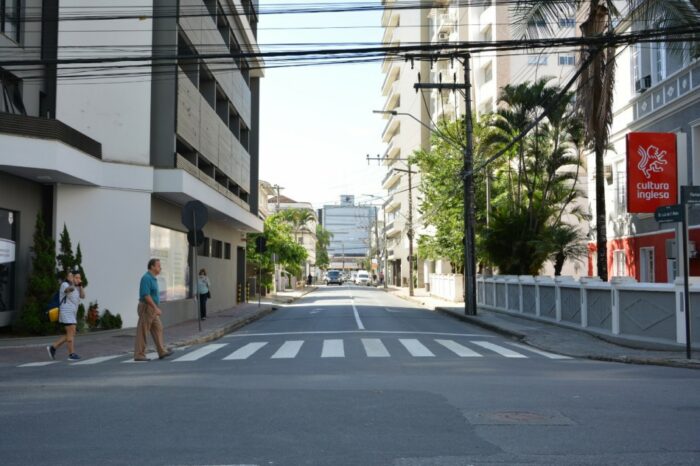 Rua Dr. Luiz de Freitas Melro - foto de Michele Lamin