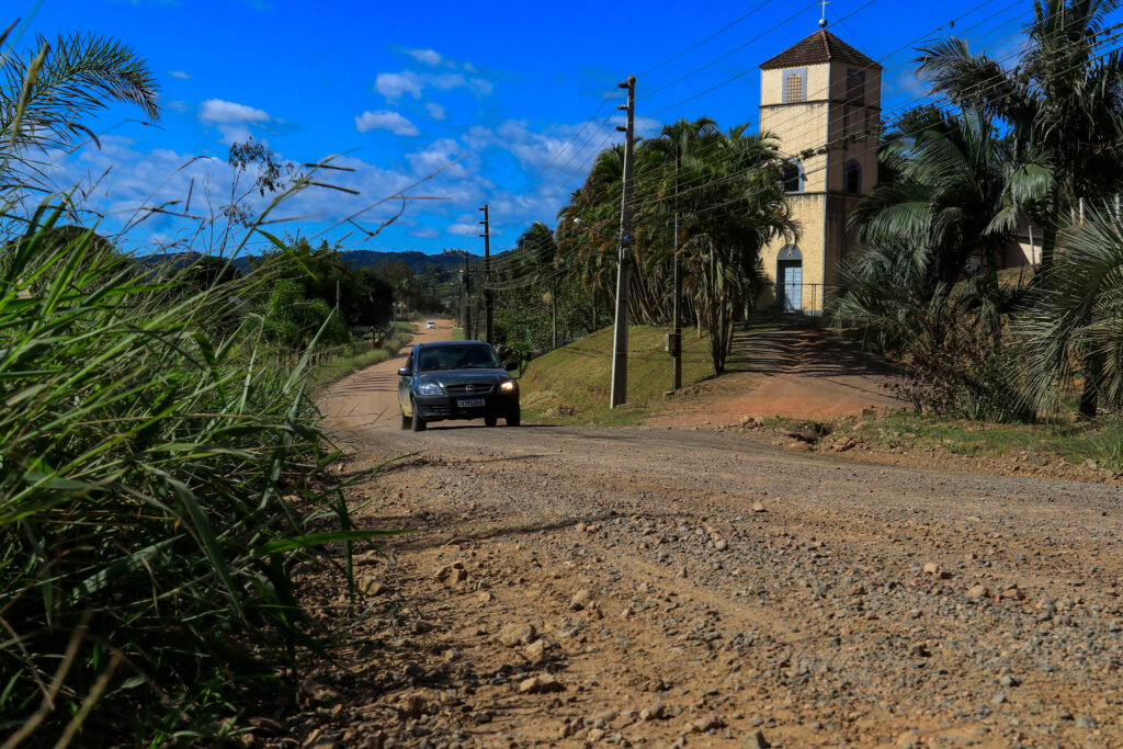 Via de ligação entre Ascurra e Indaial será pavimentada - foto de Mauricio Vieira