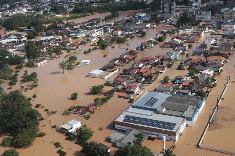 Santa Catarina Decreta Situação De Emergência Por Chuvas Farol Blumenau 