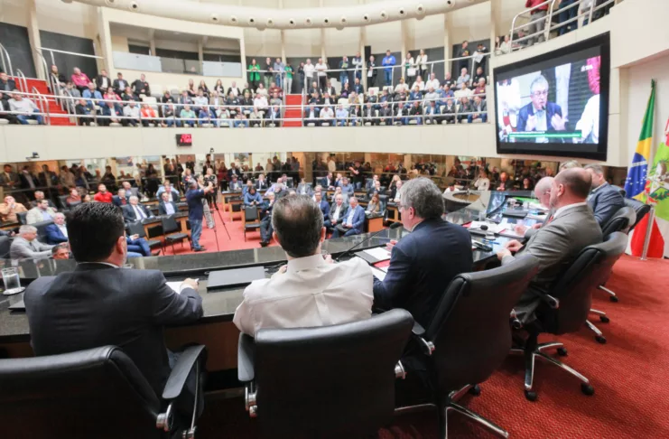 Audiência pública na Assembleia Legislativa - foto de Vicente Schmitt